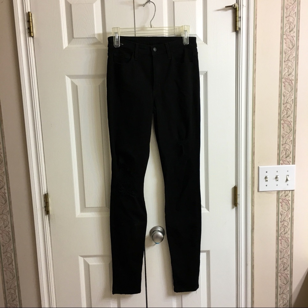 Ladies..Joe’s Jeans..Black waist 28